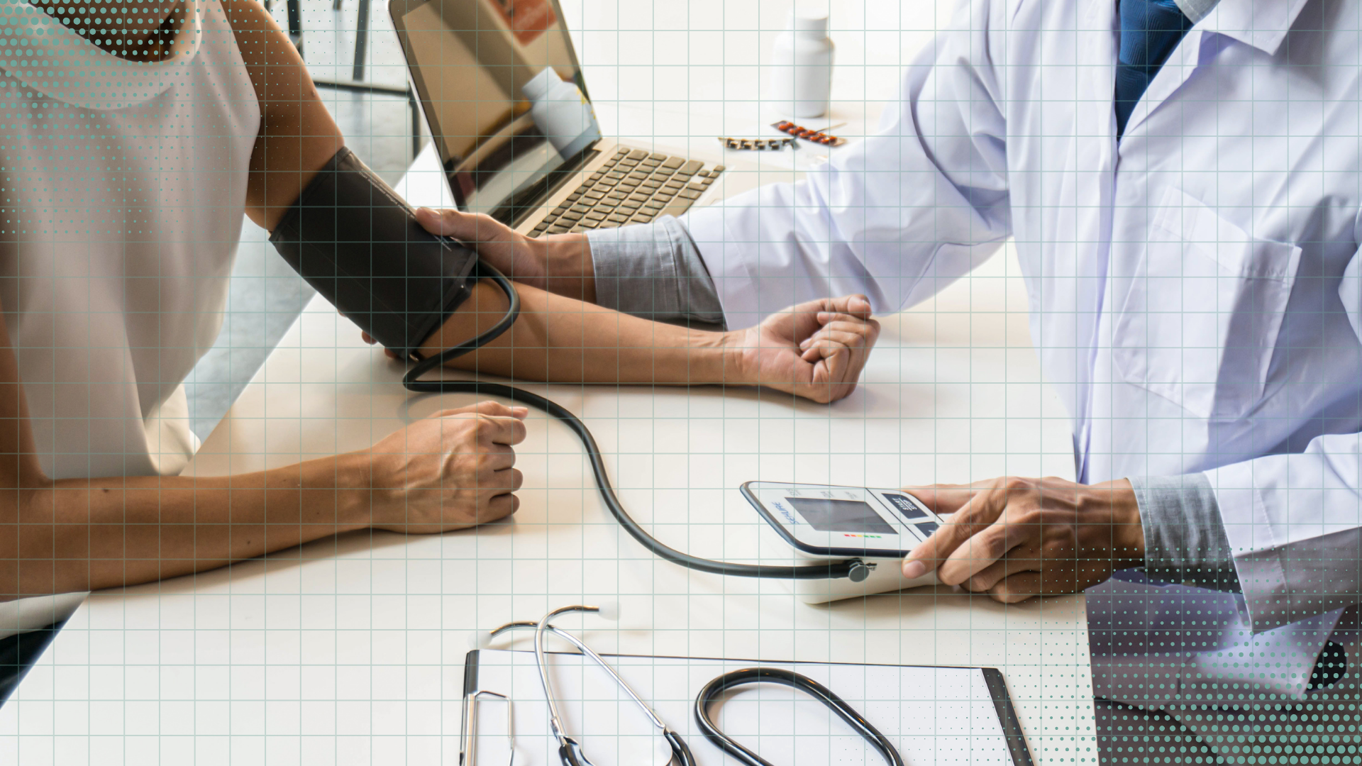 Contact center agent reviewing conversation transcripts